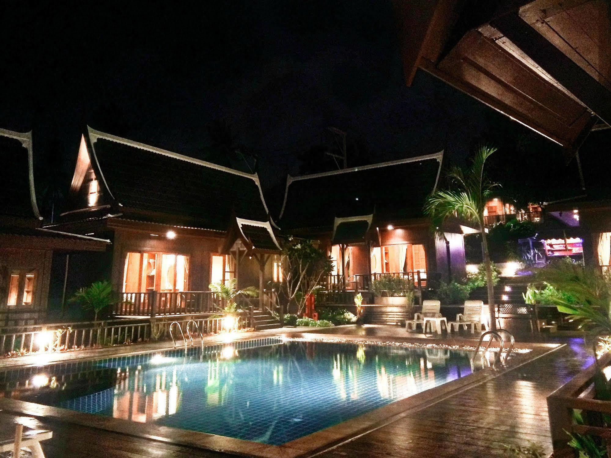 Kaya Mani Thai Villa Resort Choeng Mon Buitenkant foto